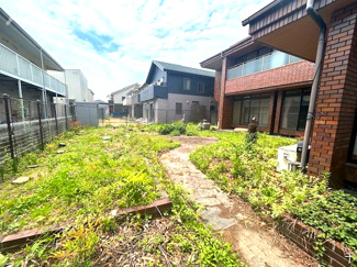 【庭】 | 大垣市中野町建物面積96坪の中古住宅5LDK＋WIC＋物置！交通利便◎♪国道21号線まで車で1分！ | 大垣市中野町建物面積96坪の中古住宅5LDK＋WIC＋物置！交通利便◎♪国道21号線まで車で1分！