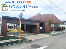 大垣市中野町建物面積96坪の中古住宅5LDK＋WIC＋物置！交通利便◎♪国道21号線まで車で1分！の画像