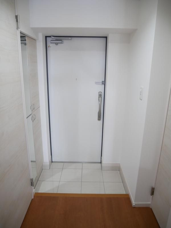 DELTA BRICKの玄関