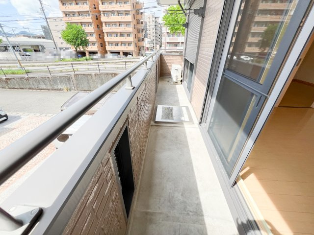 ビレッジ北久保 C棟のバルコニー