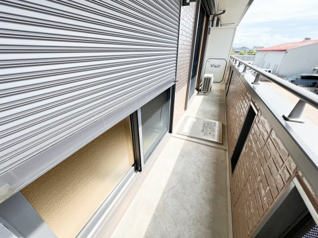 ビレッジ北久保 C棟のバルコニー