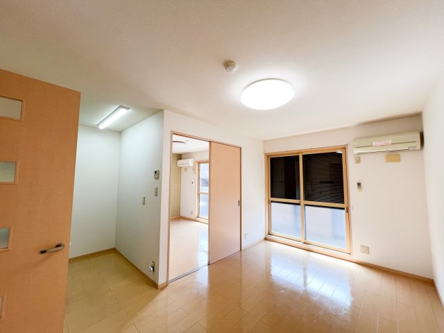 ビレッジ北久保 C棟の居間・リビング