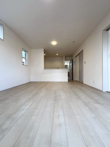 【居間・リビング】の画像