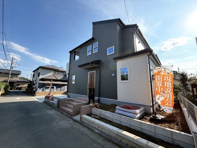 【前面道路含む現地写真】の画像