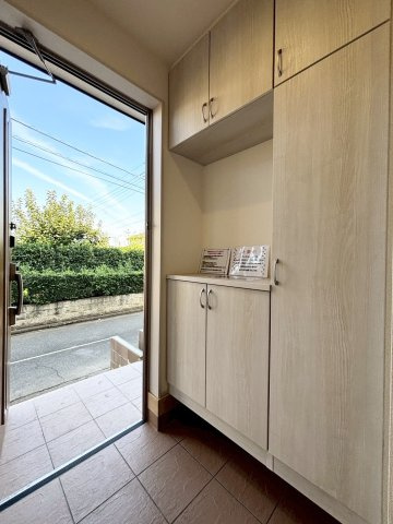 【玄関】の画像