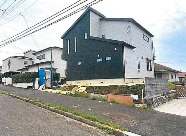 横浜市栄区桂台南2丁目 新築戸建て【仲介手数料無料】カースペース2台
