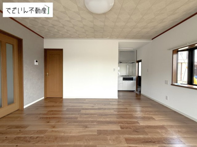 【居間・リビング】 | 本庄市今井　中古住宅   | 現地(2025年6月撮影)