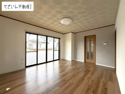 【居間・リビング】 | 本庄市今井　中古住宅   | 現地(2025年6月撮影)