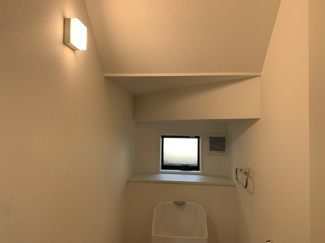 【トイレ】 | 太子町東出戸建 | コンパクトで使いやすいトイレです