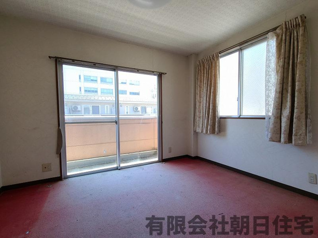 【洋室】 | 東朝日町テナント | 洋室です