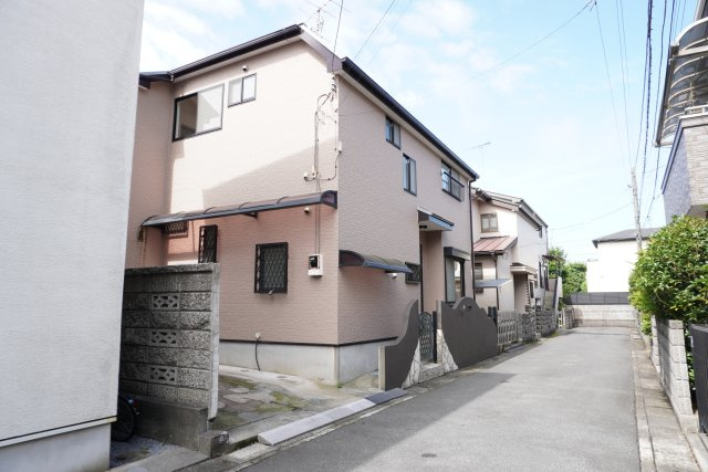 越谷市蒲生本町 中古戸建の外観