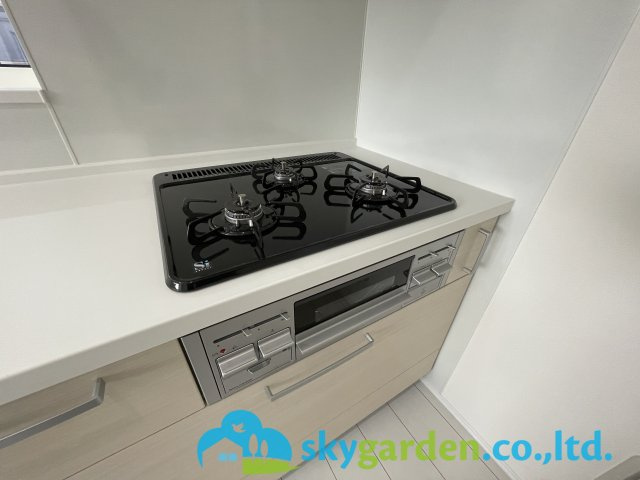 茅ヶ崎市赤羽根1期　新築戸建　全1棟1号棟のキッチン|キッチンでお料理をお楽しみください