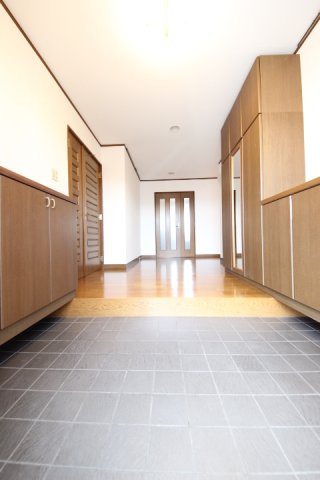 熊川428-2戸建の玄関