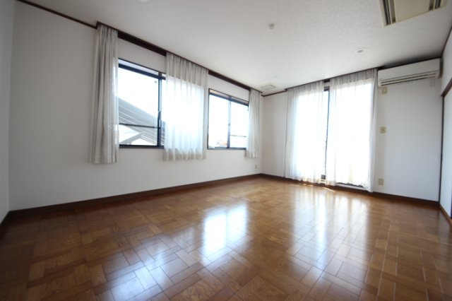 熊川428-2戸建の洋室