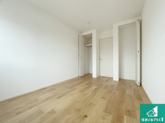 明石市大久保町高丘　第14期　新築一戸建ての洋室|シンプルな洋室は、自分好みのインテリアが楽しめます♪ご家族とインテリアや家具を選びに行くのは新築購入時の醍醐味の一つです。ぜひお楽しみください♪