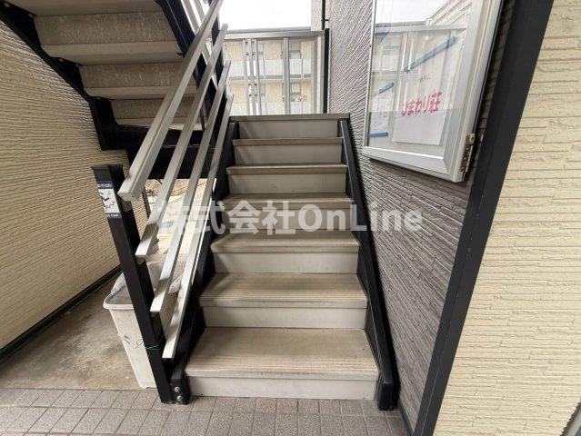 レオパレスひまわり荘のロビー