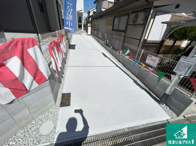 明石市大久保町高丘　第13期　新築一戸建ての駐車場|２台分の駐車スペース有り！急な来客でも安心です！
