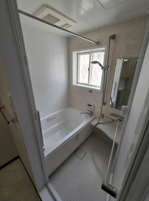篠原本町5丁目貸家の浴室