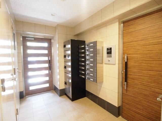 Ｆｉｅｒ　ｄｅ　Ｓｈａｌｏｍのエントランス