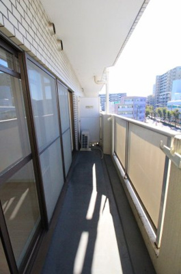 【バルコニー】 | 入間市駅前ビル | 室内写真は別部屋のため現況優先となります