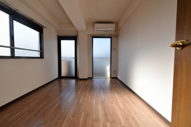 セイントプレアー2の居間・リビング