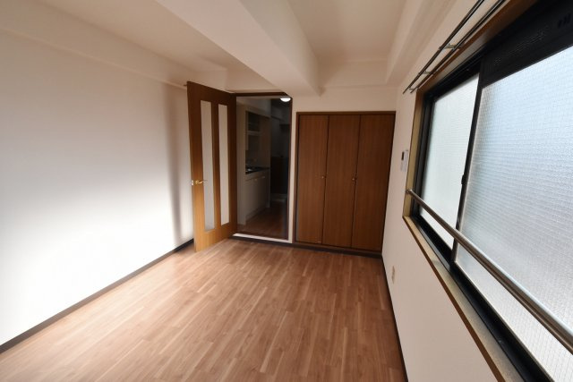 セイントプレアー2の居間・リビング