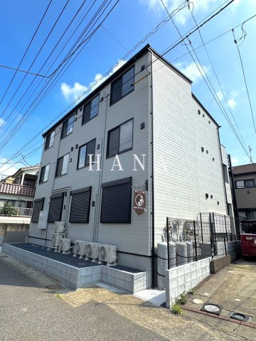丘の上のフルールの外観