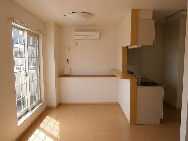 グラース・アンジュＣの居間・リビング