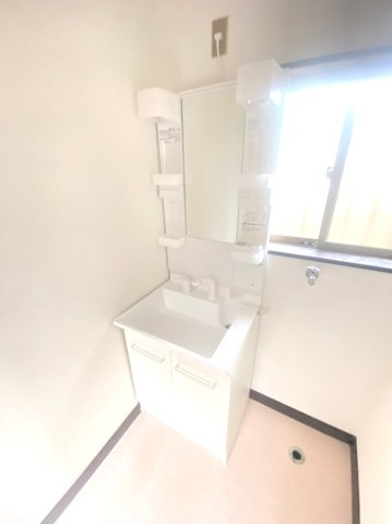 【独立洗面台】