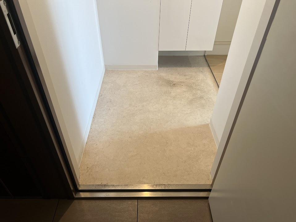 ウインドベル北大路の玄関