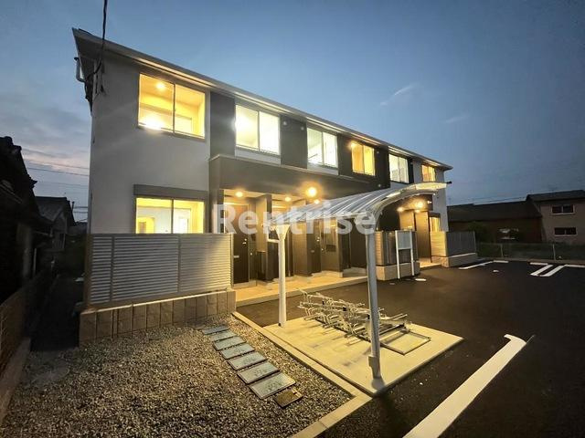 江南市島宮町西之宮のアパートの外観
