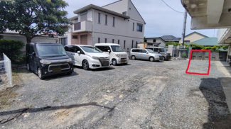 【駐車場】