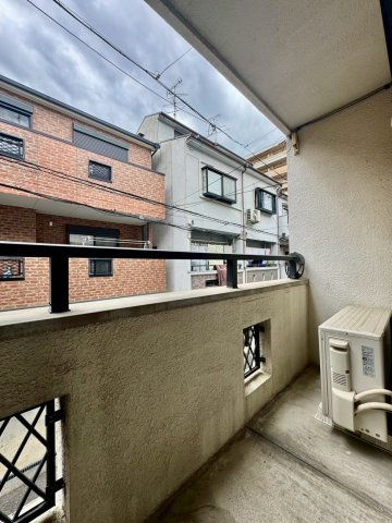寝屋川市御幸東町のバルコニー