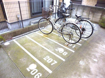 【駐車場】 | コルサ池袋　14748 | 駐輪場は敷地内で安心(^^)/