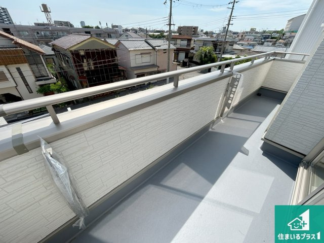 明石市東朝霧丘　第3期　新築一戸建てのバルコニー|日当たりのよいバルコニー！お部屋が開放的に！