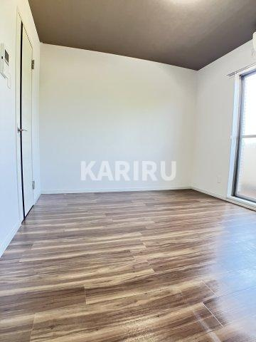 ドゥエリング神路 の居間・リビング