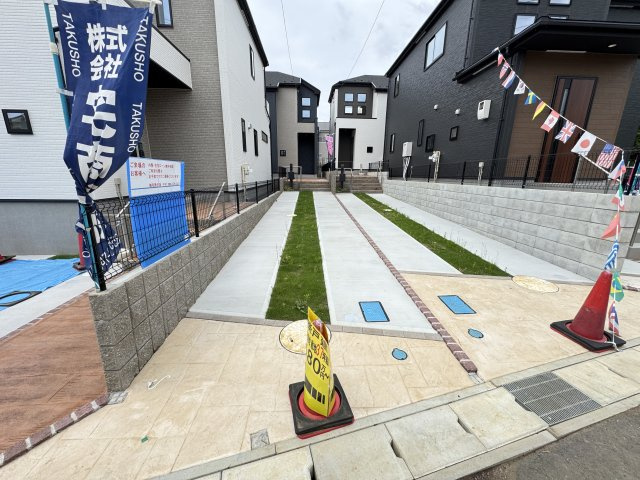 柏市戸張新築戸建（戸張３期）の駐車場|3号棟駐車スペース・並列2台駐車可