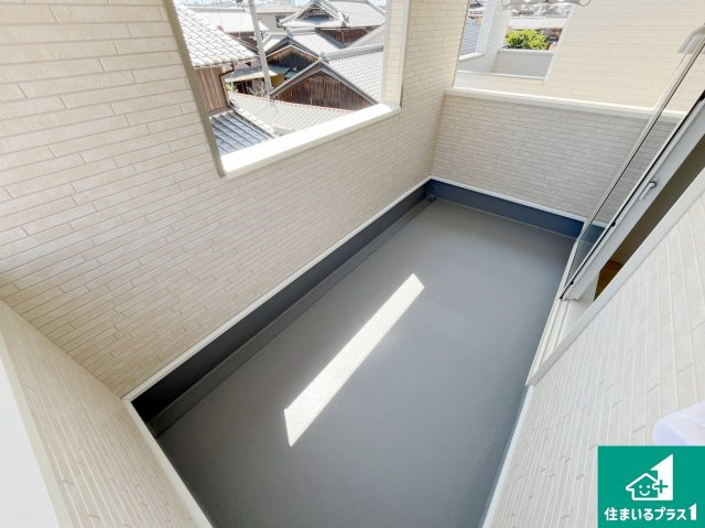 明石市大久保町松陰　第8期　新築一戸建てのバルコニー|日当たりのよいバルコニー！お部屋が開放的に！