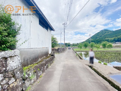 【前面道路含む現地写真】 | 富士宮市西山　土地