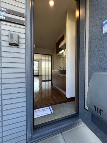 サニーハイムの玄関