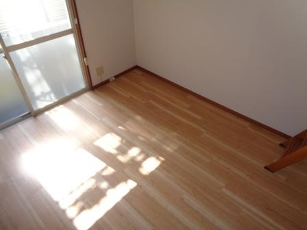 ステップ阿佐谷の居間・リビング