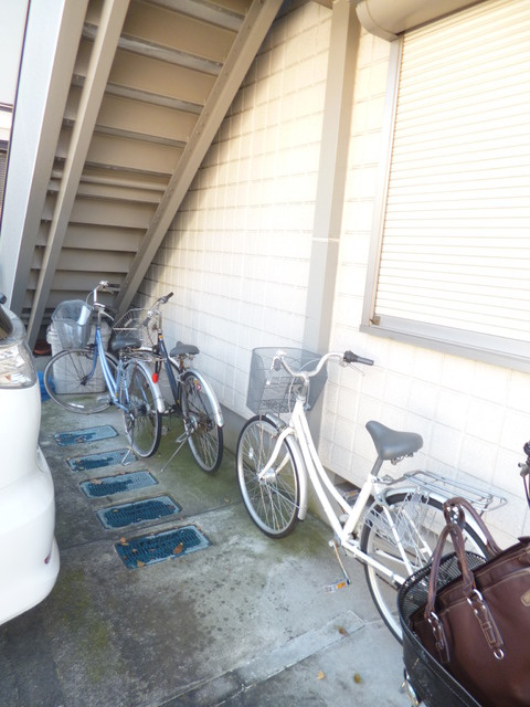 小川ハイムのエントランス|★駐輪スペース★