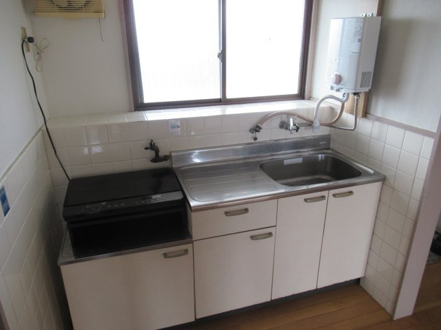 山崎ビルのキッチン|使いやすいキッチンです