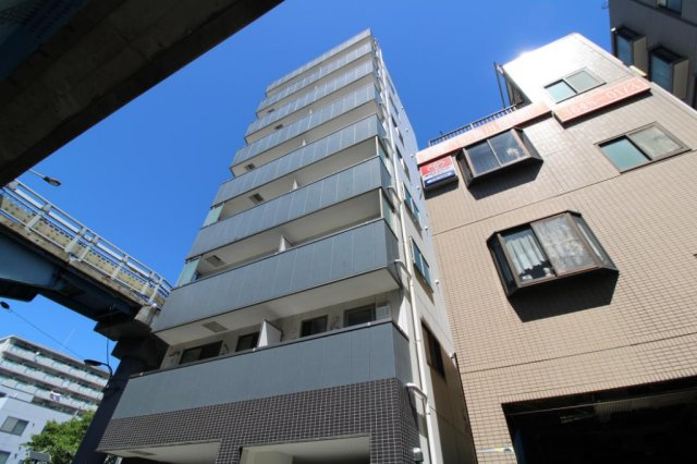 セレナ大島の外観