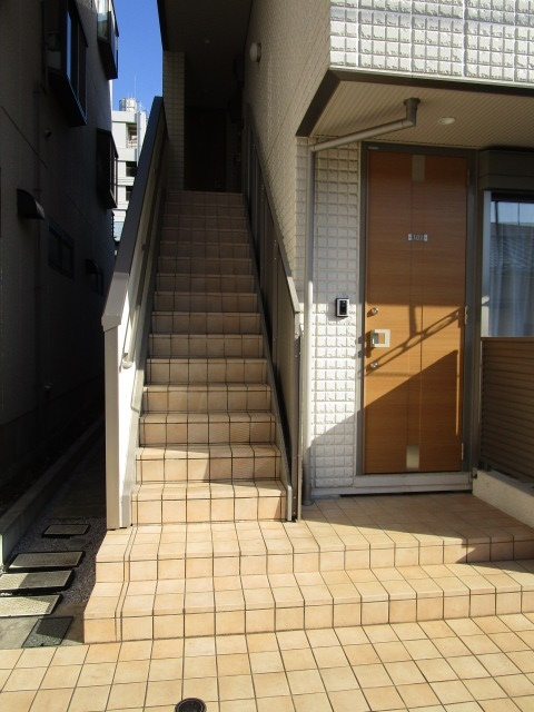 メゾンTSUCHIYAのエントランス|エントランス