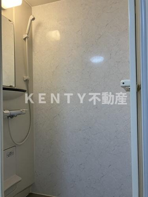 【シャワールーム】 | メガロン御殿山 | 落ち着いた空間のシャワールームです