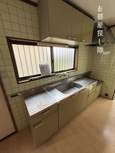 久留米市宮ノ陣町大杜のアパートのキッチン