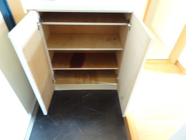 プレシャスの玄関