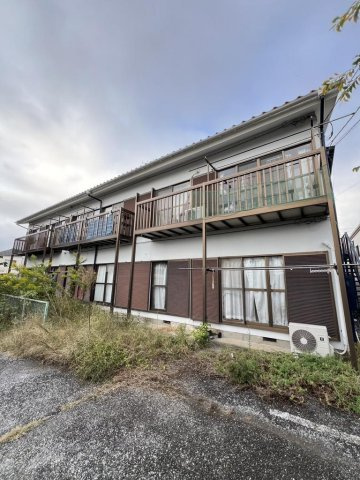 向広ハイツのエントランス