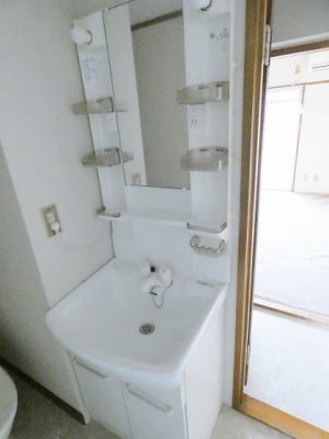 【洗面所】 | シャローリバーハイツ